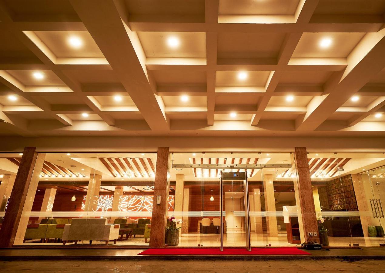 Vibe Munnar Resort & Spa Exterior foto